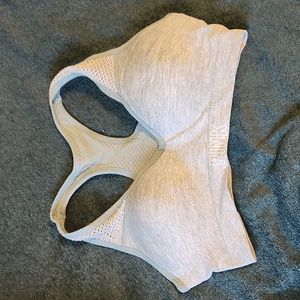 Pink sport victoria secret sports bra size medium, green in color, like new